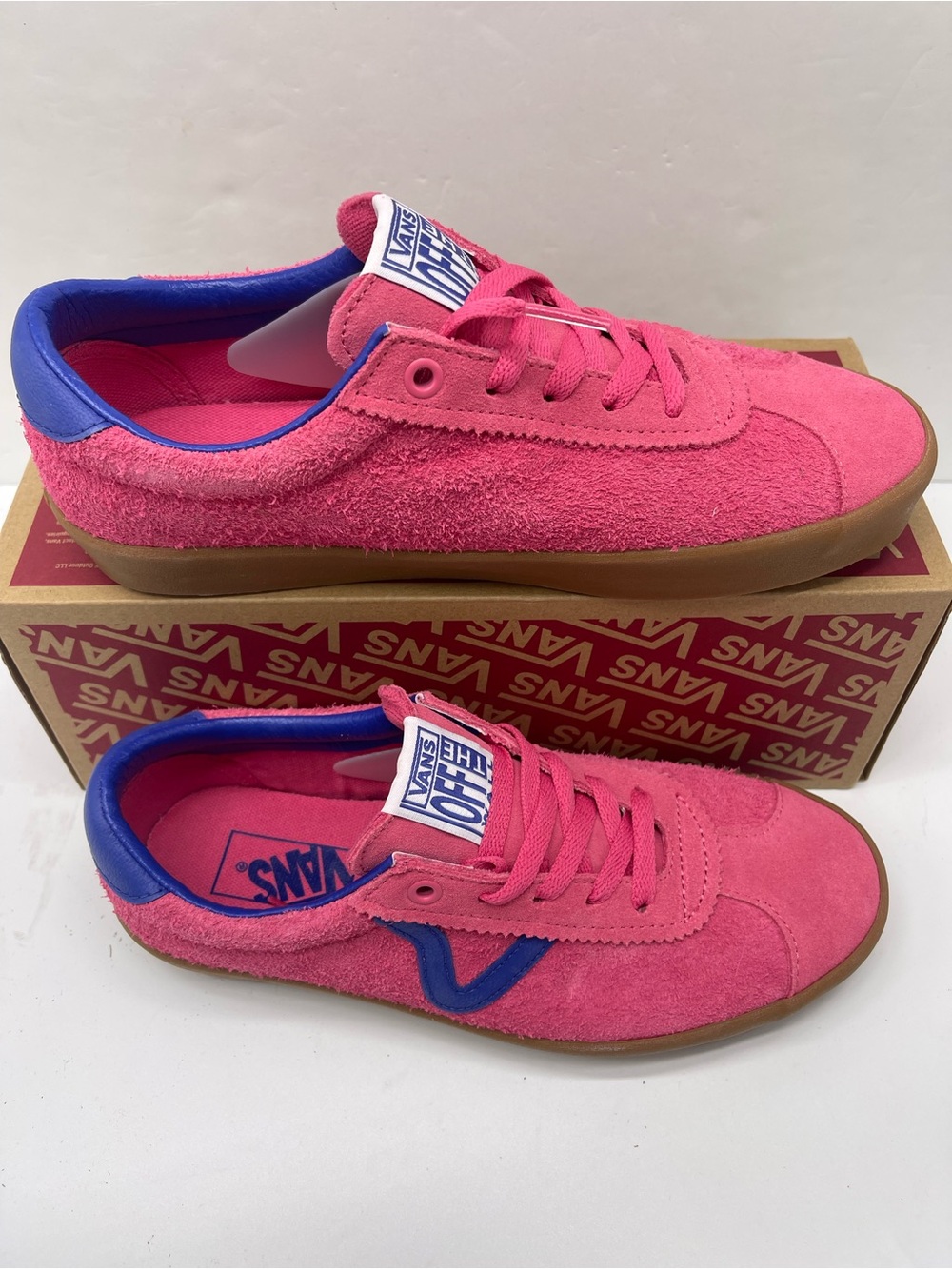 Vans WMNS Sz 8.5 Sport Low Bambino Honeysuckle
VN000CQRCHL Sneakers - Picture 11 of 16